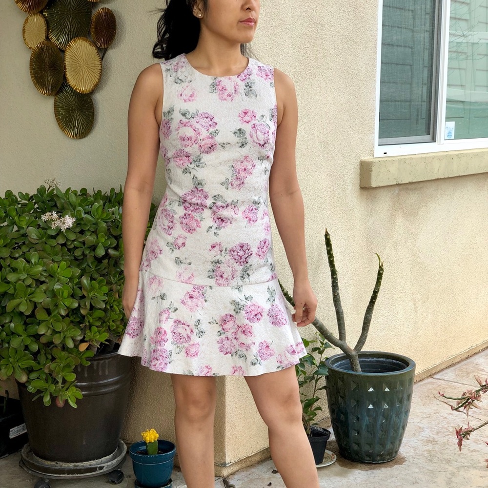 MUST GO!! Miss Selfridge lace and floral dress
